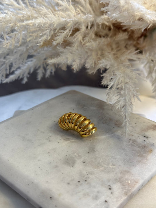 Caterpillar Earcuff